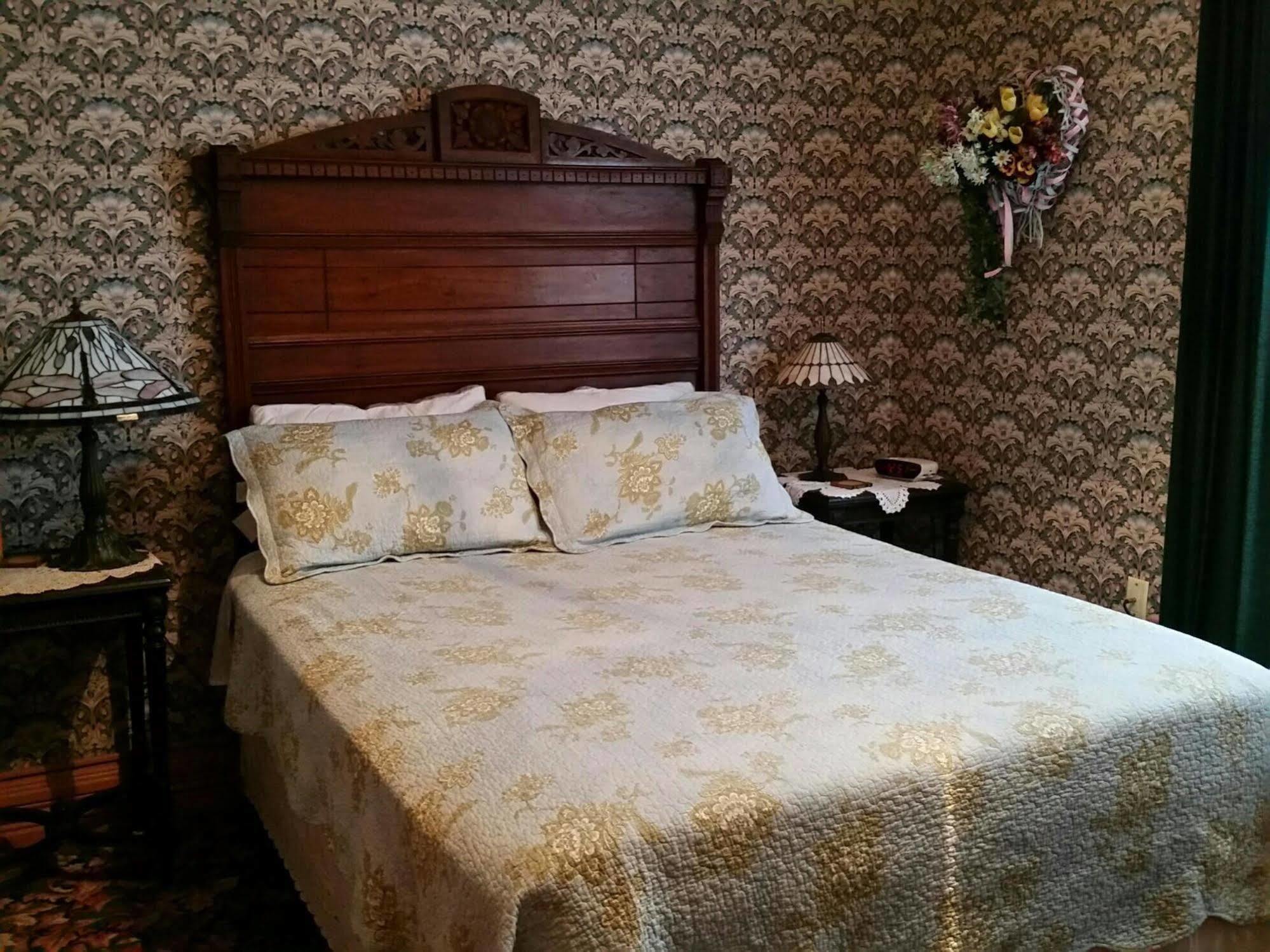 Geiger Victorian Bed And Breakfast Tacoma Luaran gambar