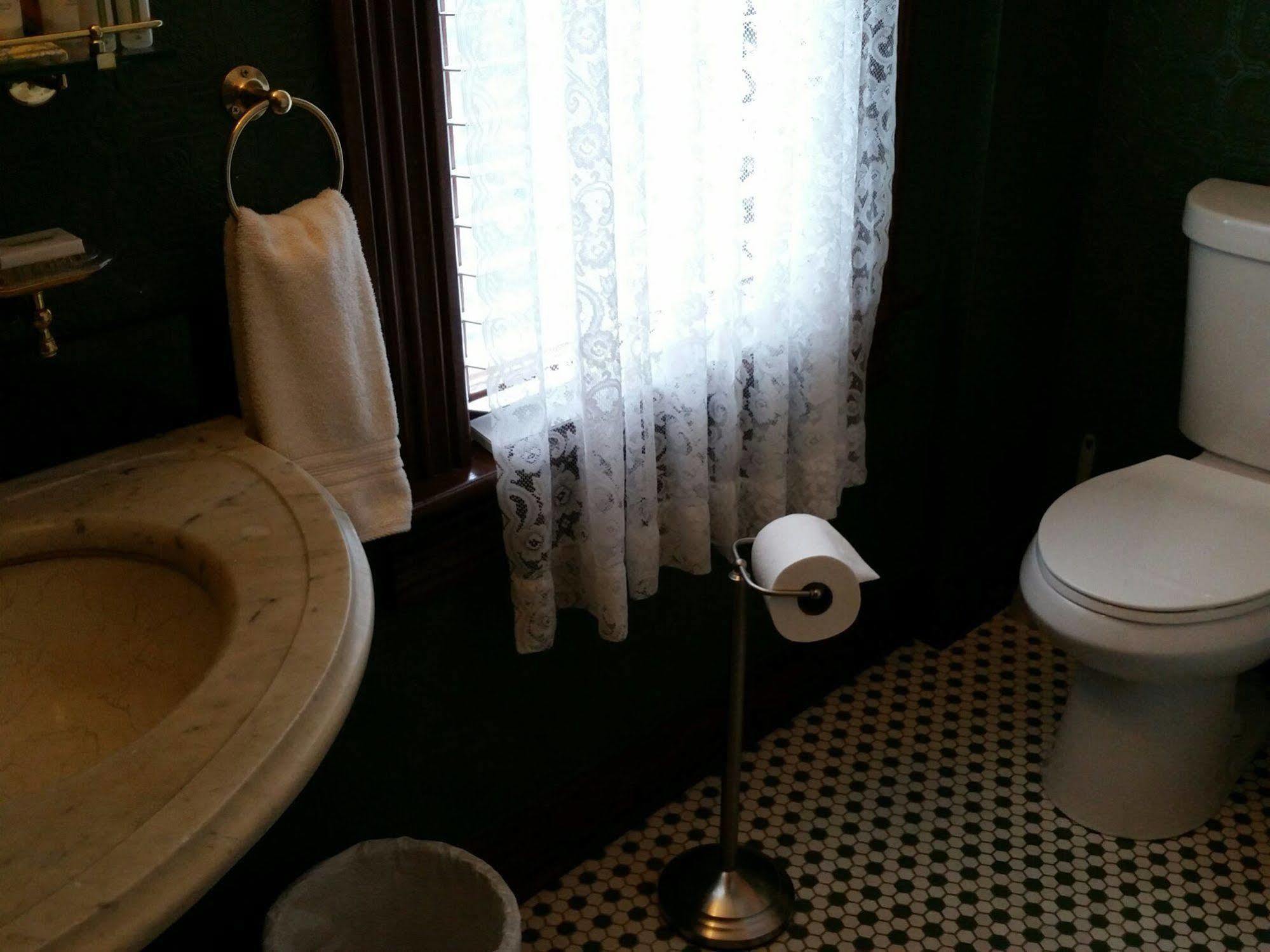 Geiger Victorian Bed And Breakfast Tacoma Luaran gambar